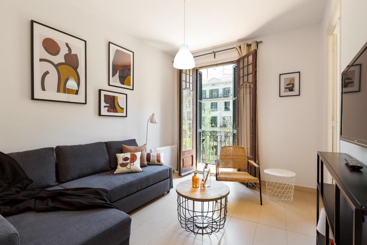 Stay U-Nique Apartments Mistral Barcelona Bagian luar foto