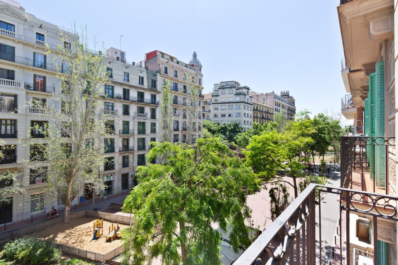Stay U-Nique Apartments Mistral Barcelona Bagian luar foto