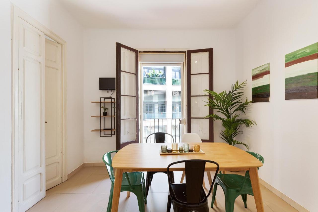 Stay U-Nique Apartments Mistral Barcelona Bagian luar foto