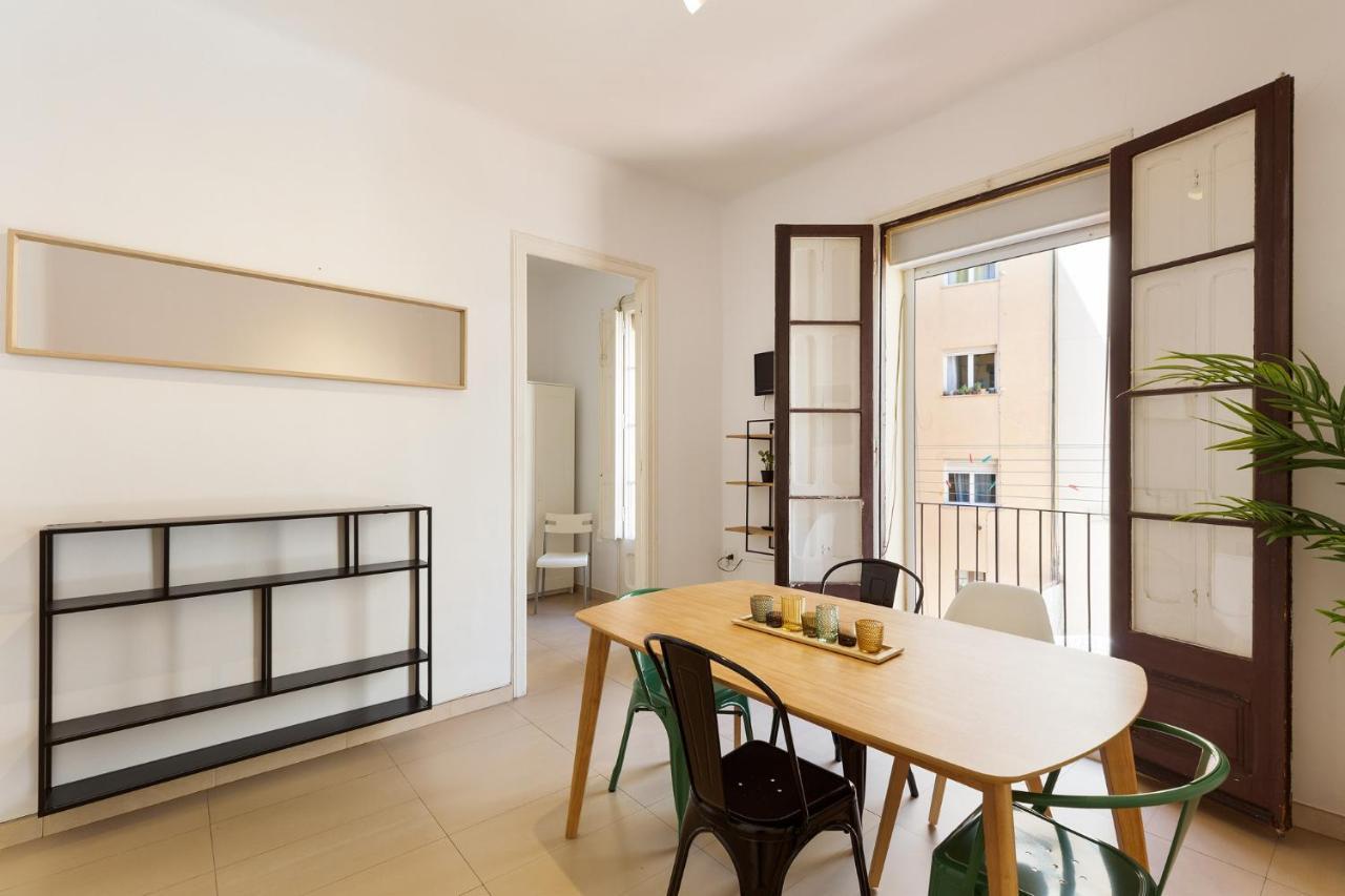 Stay U-Nique Apartments Mistral Barcelona Bagian luar foto