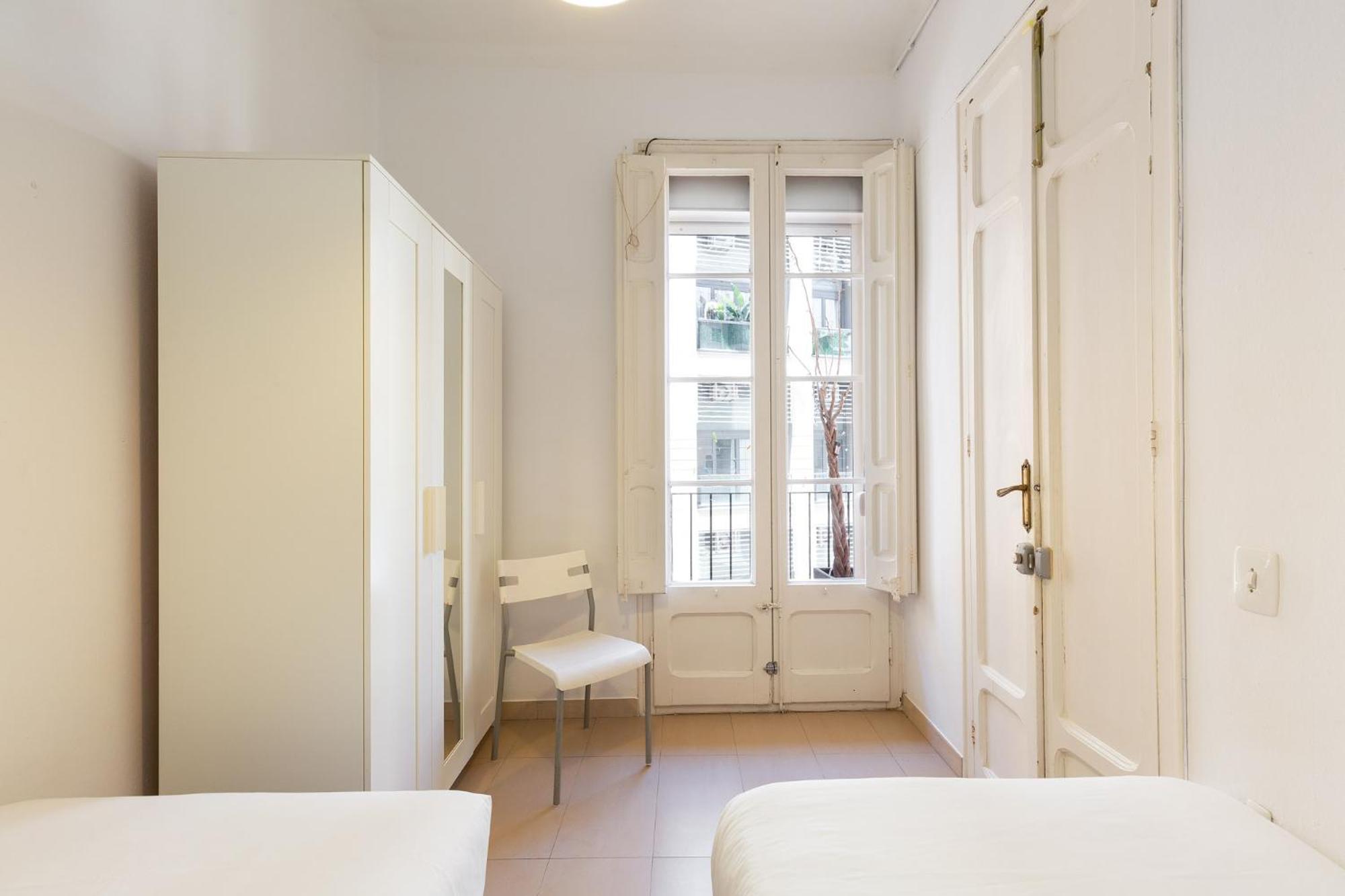 Stay U-Nique Apartments Mistral Barcelona Bagian luar foto
